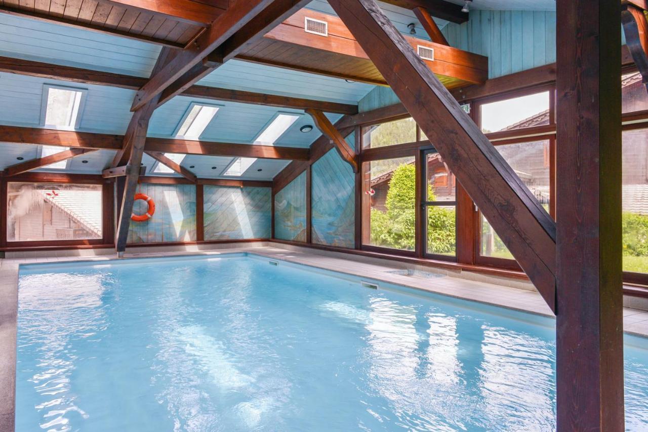 Appartement Chaleureux Les Houches 29 M² Piscine Partagee Exterior photo